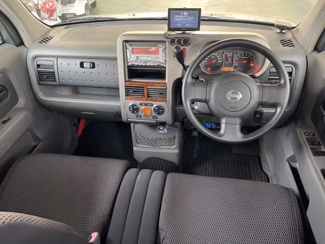 NISSAN CUBE
