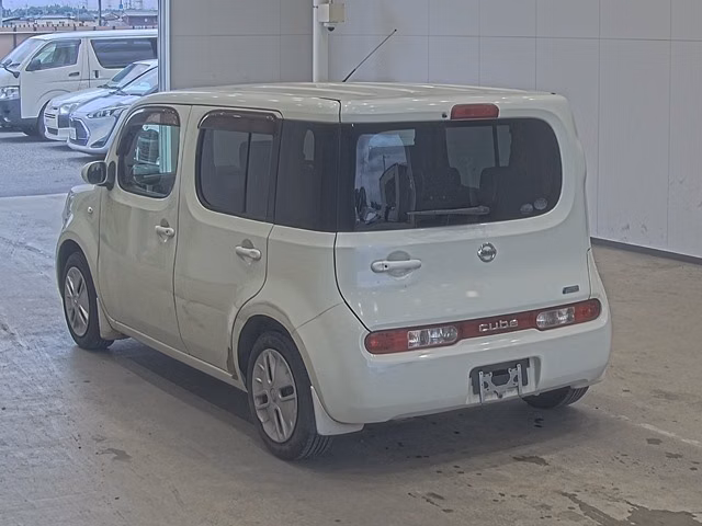 NISSAN CUBE
