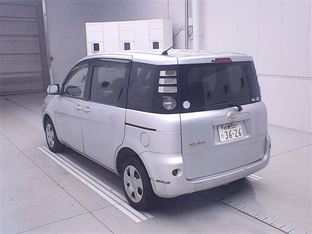 TOYOTA SIENTA