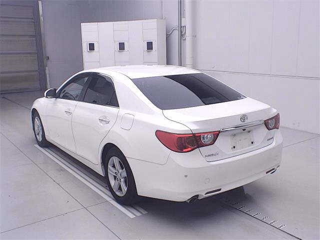 TOYOTA MARK X