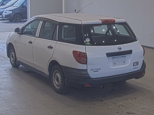 NISSAN AD
