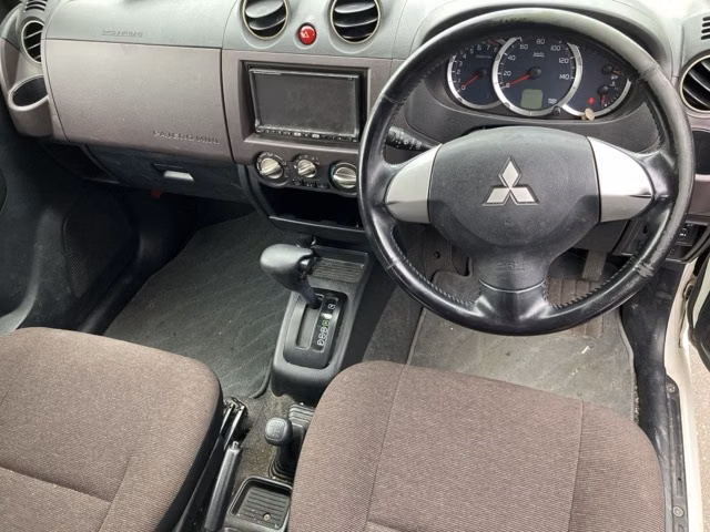 MITSUBISHI PAJERO MINI