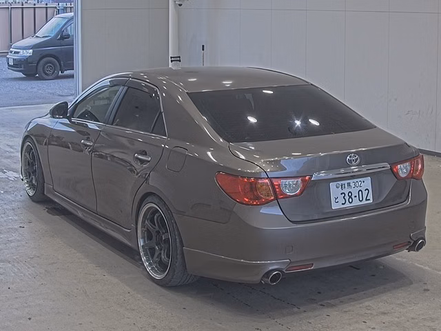 TOYOTA MARK X