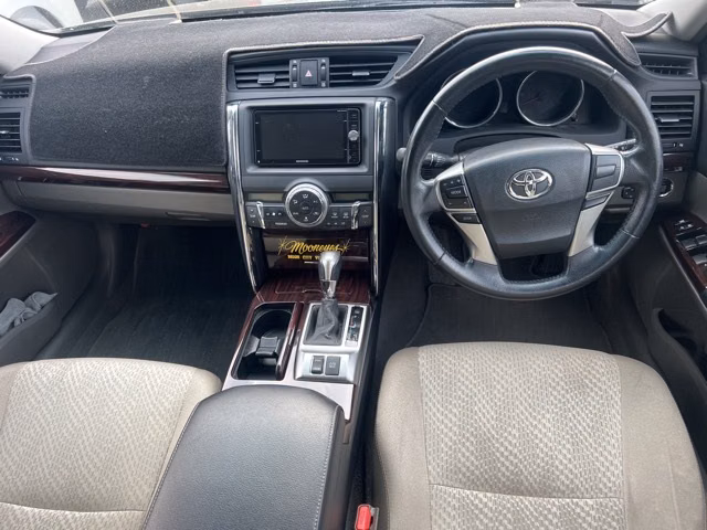 TOYOTA MARK X