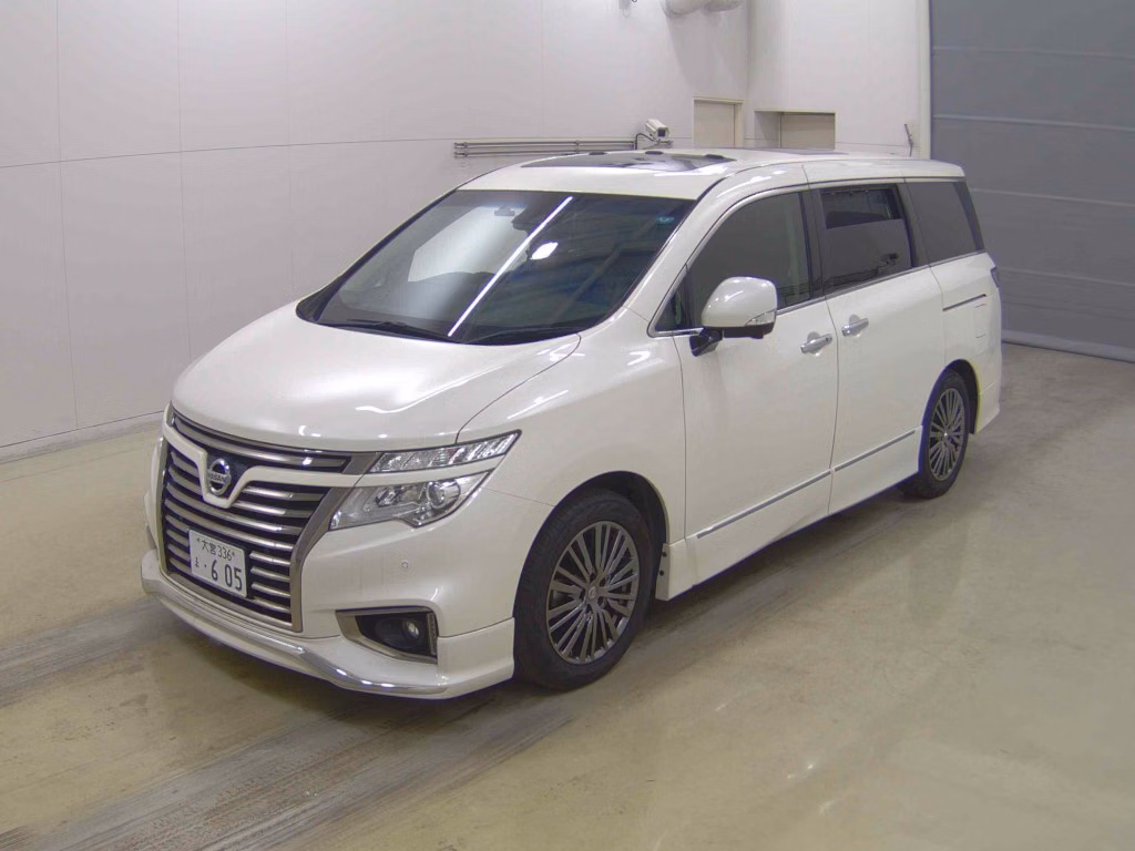NISSAN ELGRAND