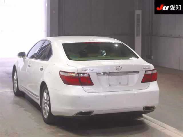 LEXUS LS460