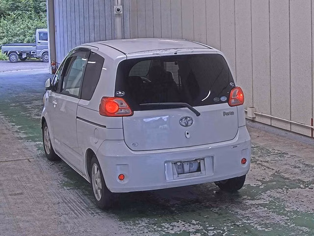 TOYOTA PORTE