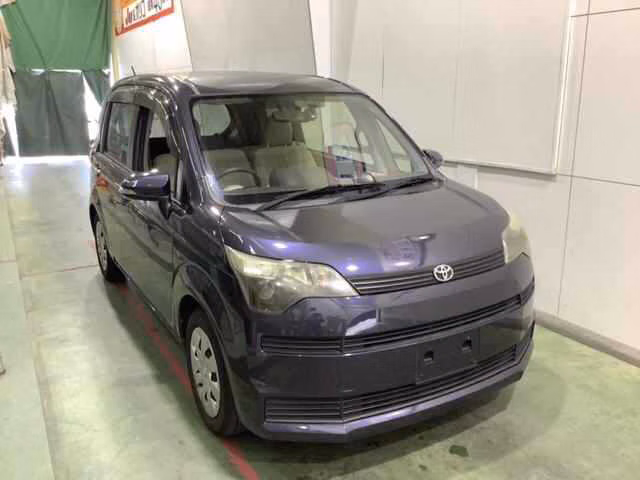 TOYOTA SPADE