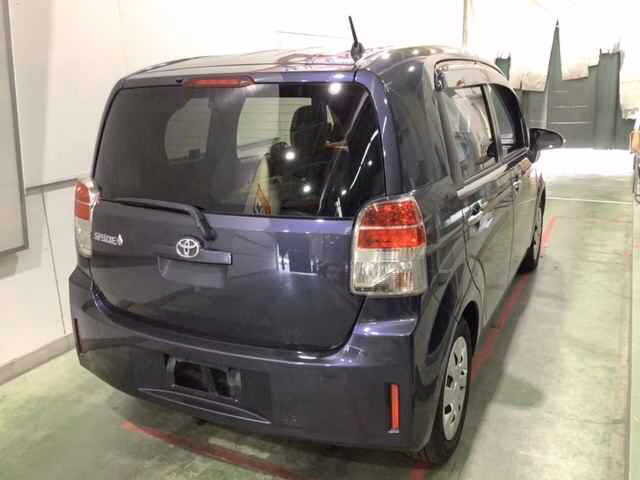 TOYOTA SPADE