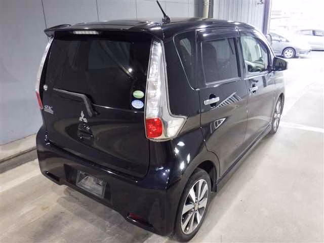 MITSUBISHI EK CUSTOM