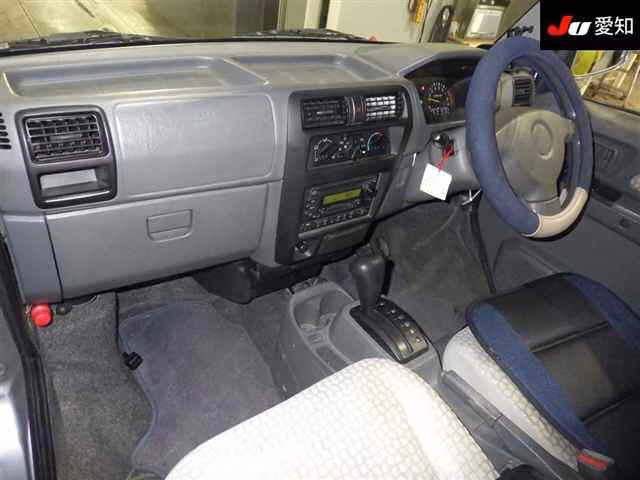 MITSUBISHI TOWN BOX