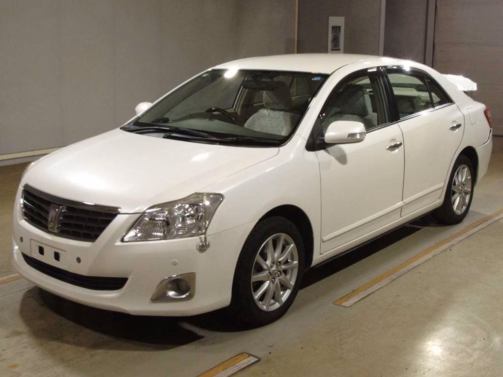 TOYOTA PREMIO