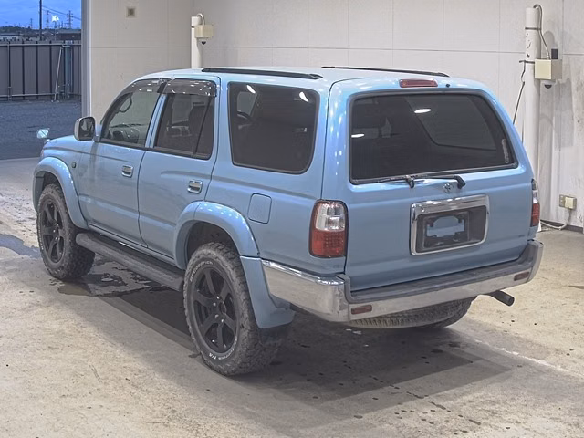 TOYOTA HILUX SURF