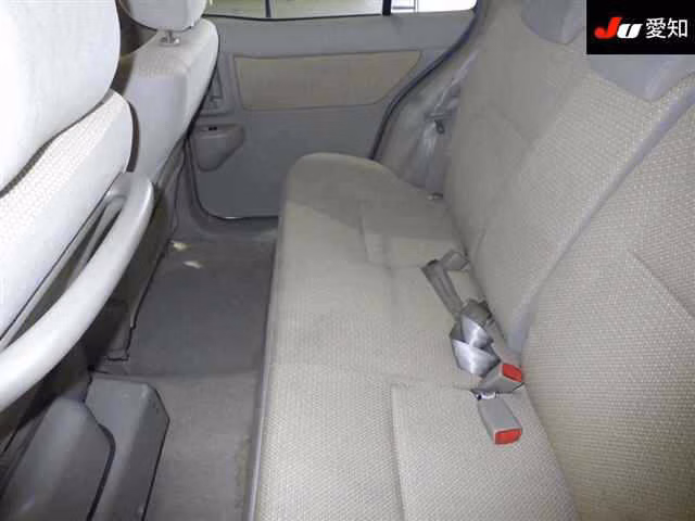 TOYOTA RAUM