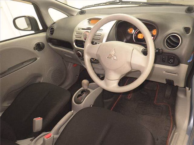 MITSUBISHI I