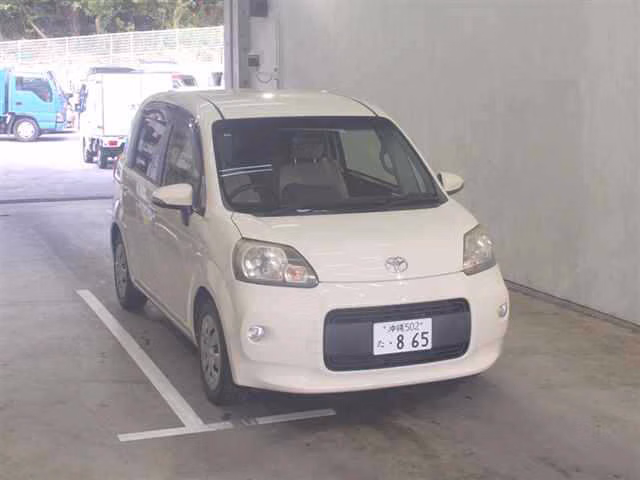 TOYOTA PORTE