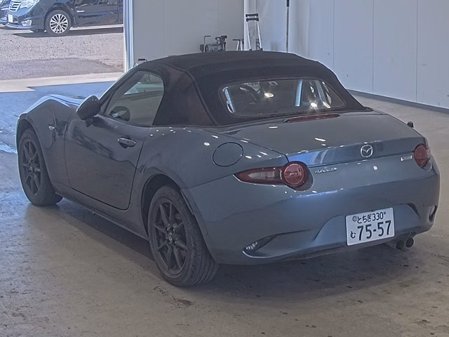 MAZDA MX-5