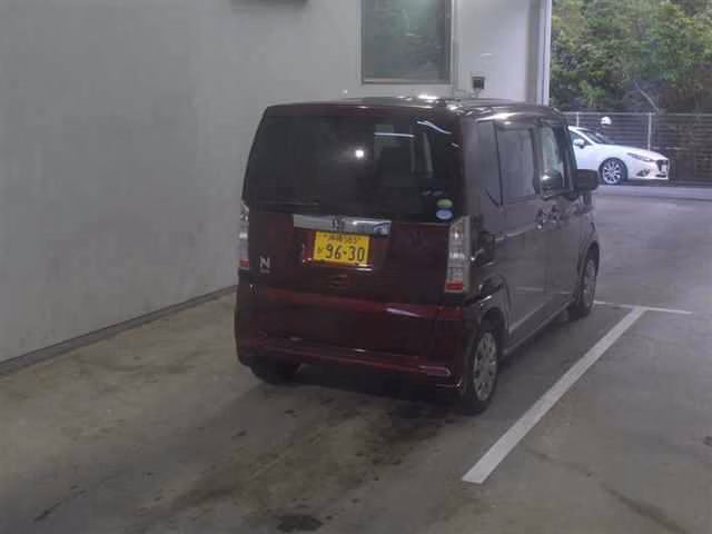 HONDA N-BOX