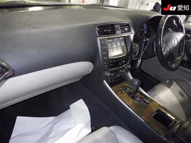LEXUS IS250