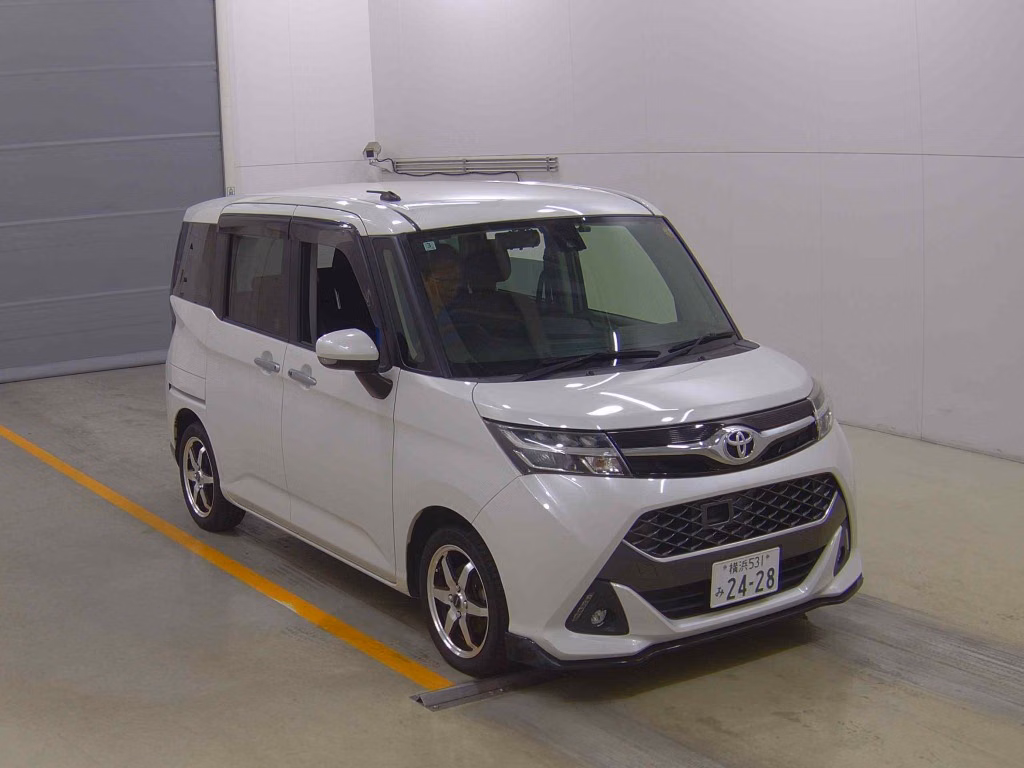 TOYOTA TANK
