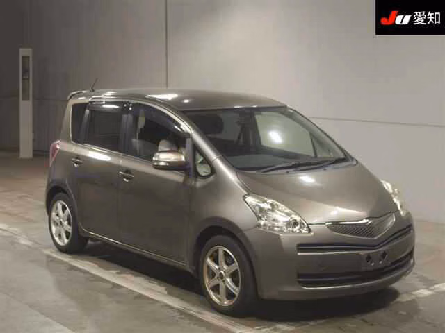 TOYOTA RACTIS
