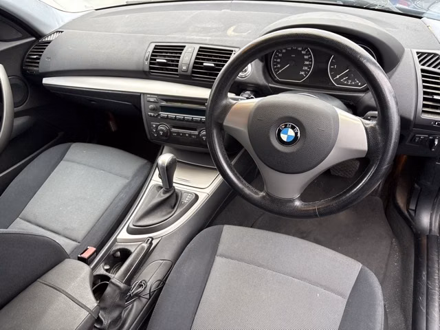 BMW 1-SERIES