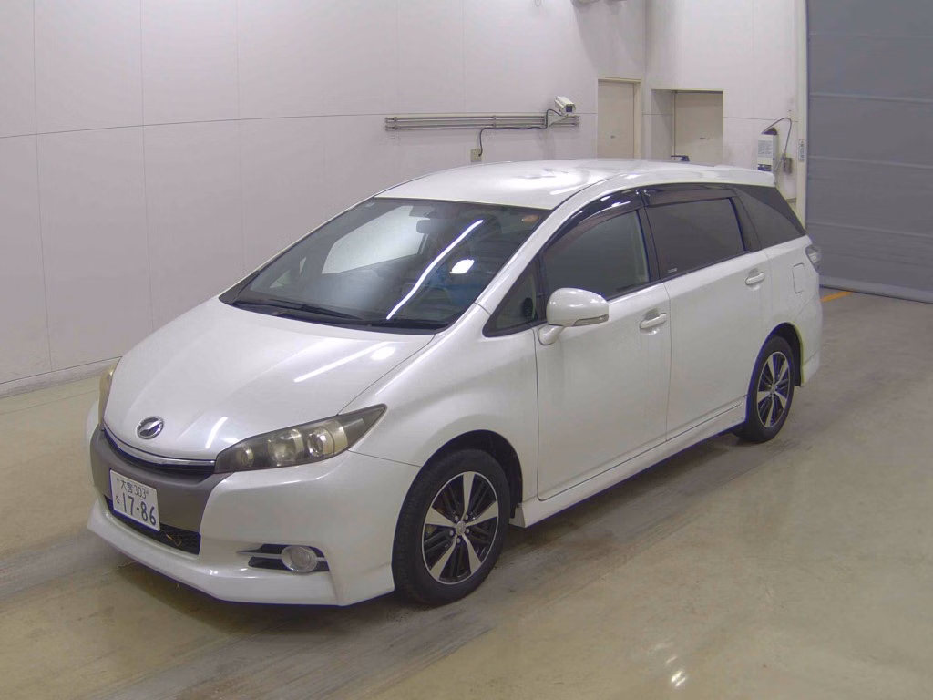 TOYOTA WISH