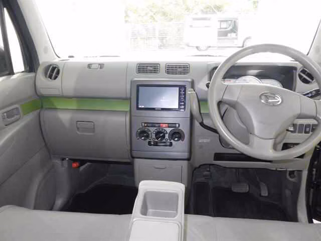 DAIHATSU MOVE CONTE
