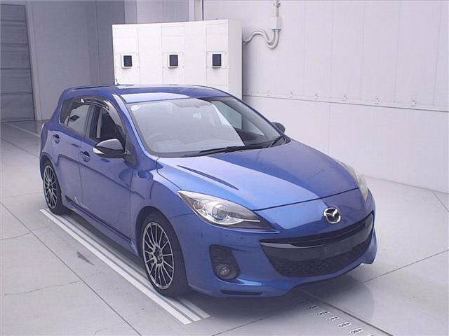 MAZDA AXELA
