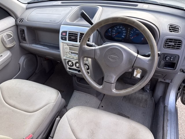 NISSAN CUBE