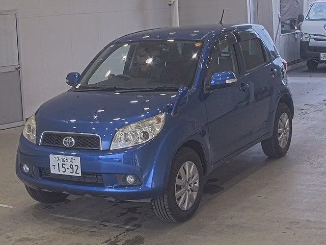 TOYOTA RUSH