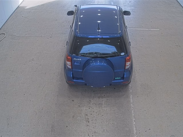 TOYOTA RUSH