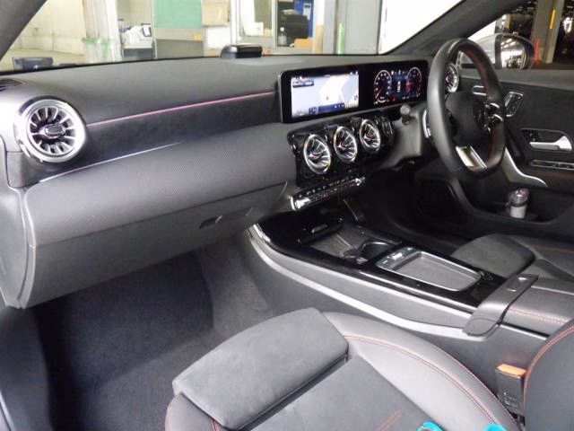 MERCEDES-BENZ A-CLASS
