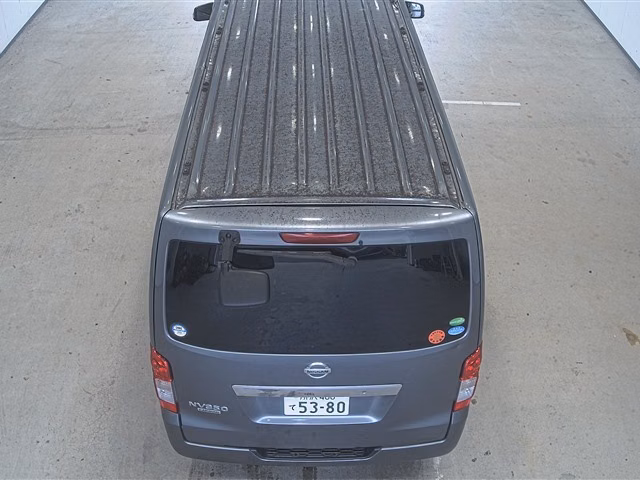 NISSAN NV350 CARAVAN