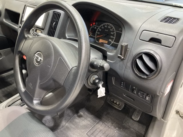 NISSAN AD