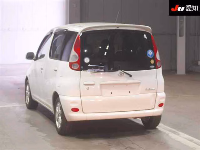 TOYOTA FUNCARGO