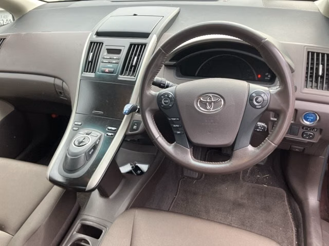 TOYOTA SAI