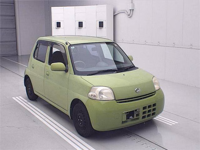 DAIHATSU ESSE