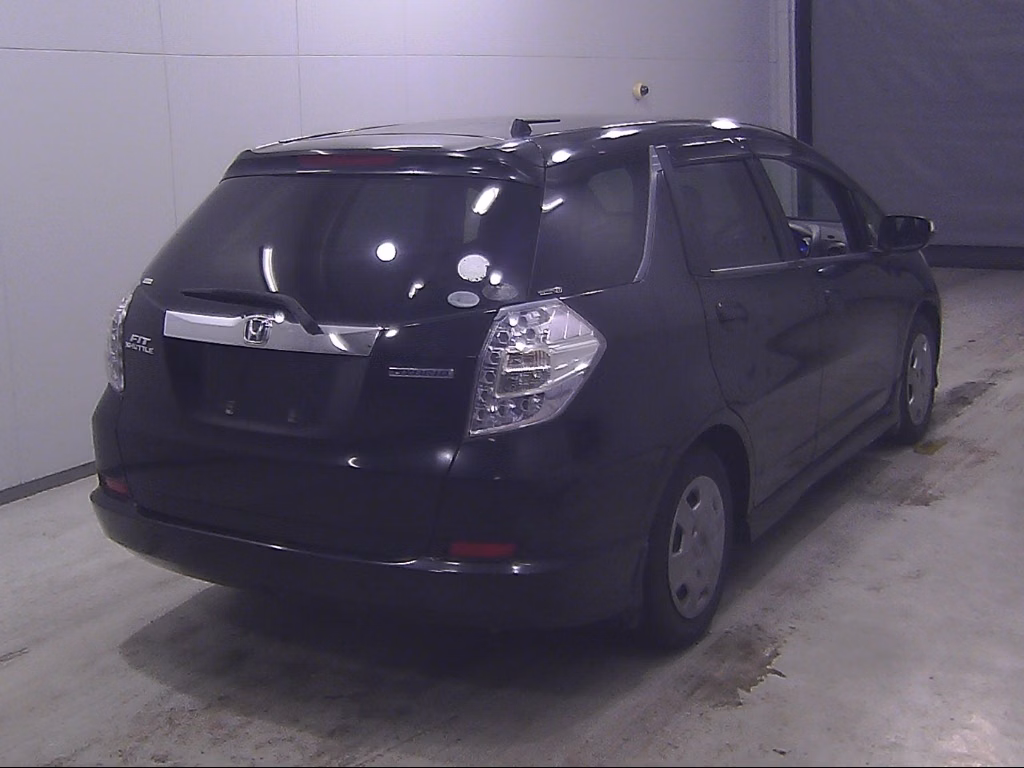 HONDA FIT SHUTTLE