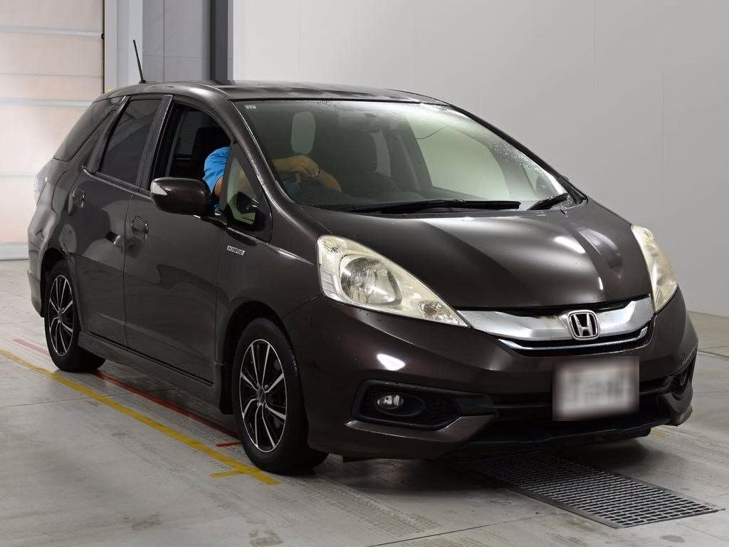 HONDA FIT SHUTTLE