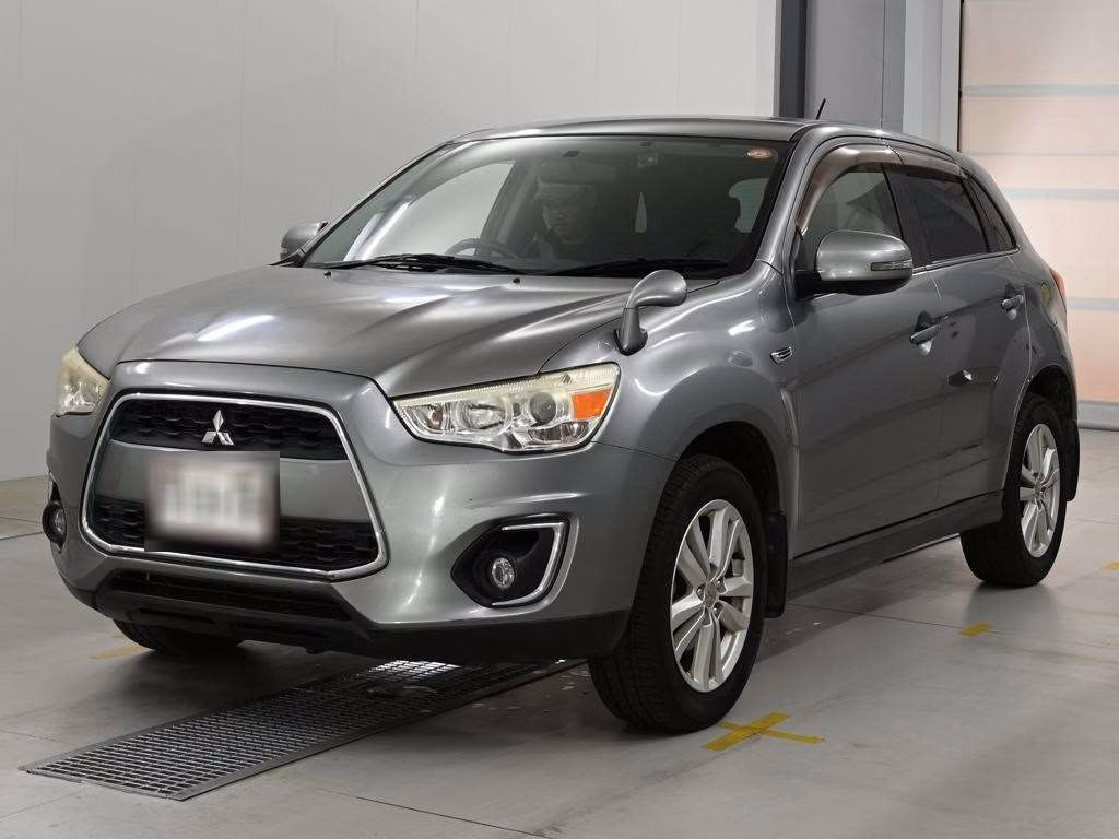 MITSUBISHI RVR