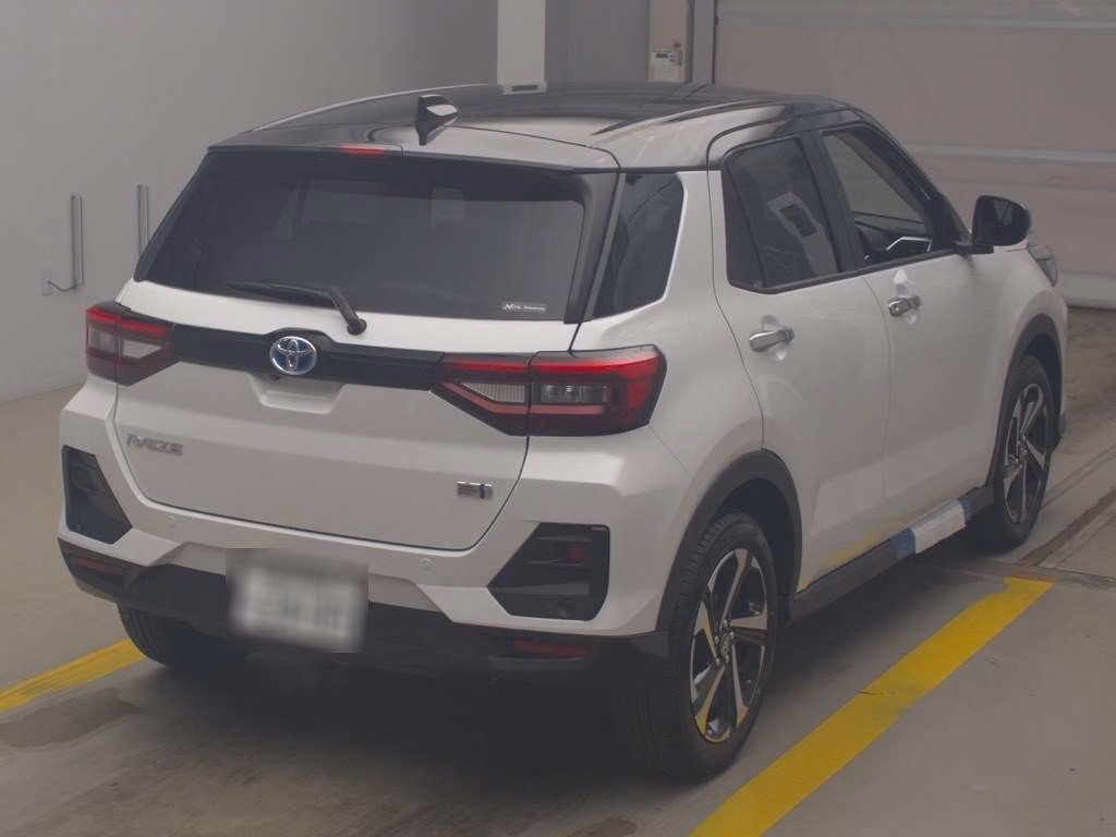 TOYOTA RAIZE