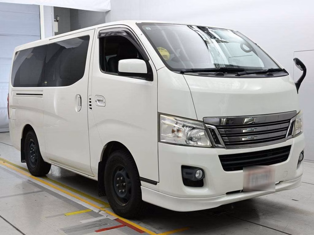 NISSAN NV350 CARAVAN