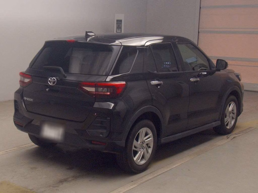 TOYOTA RAIZE