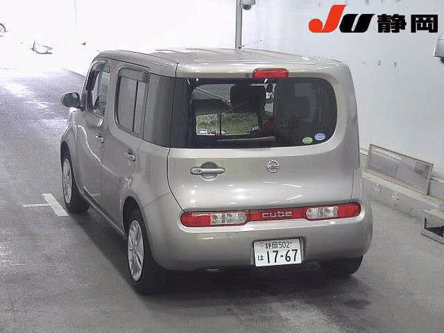 NISSAN CUBE