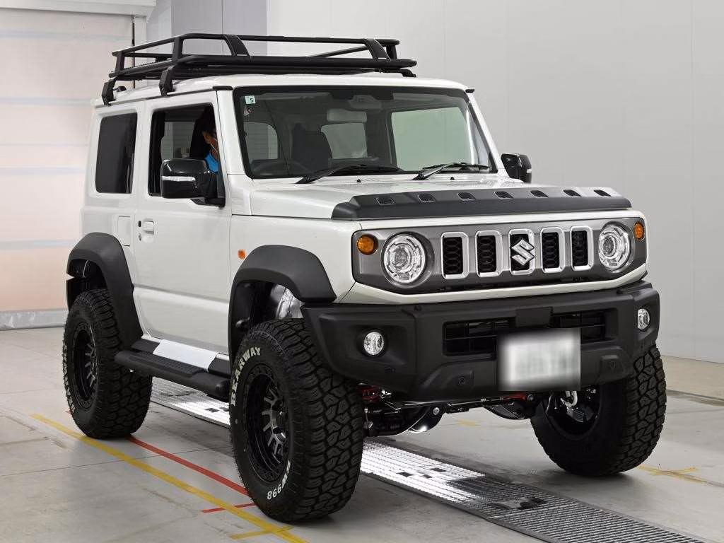 SUZUKI JIMNY SIERRA