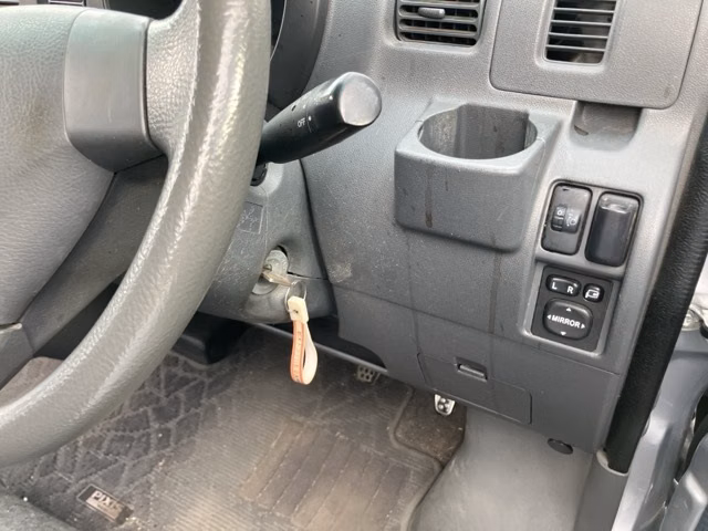 TOYOTA PIXIS VAN