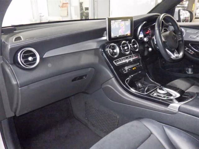 MERCEDES-BENZ GLC-CLASS