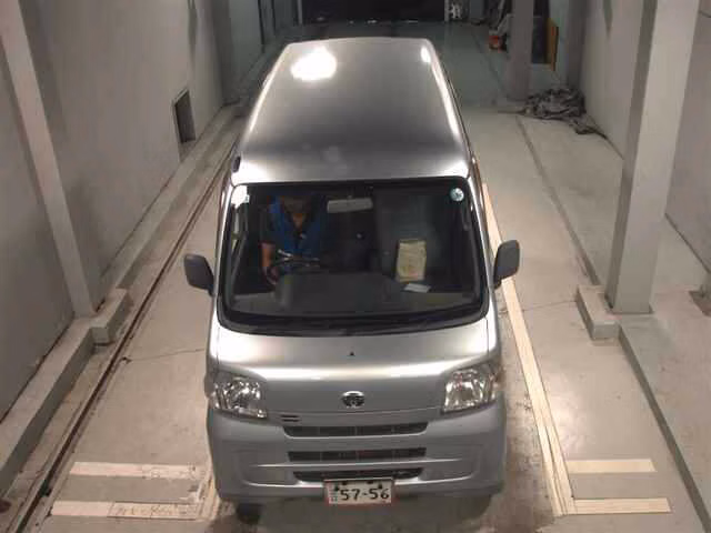 TOYOTA PIXIS VAN