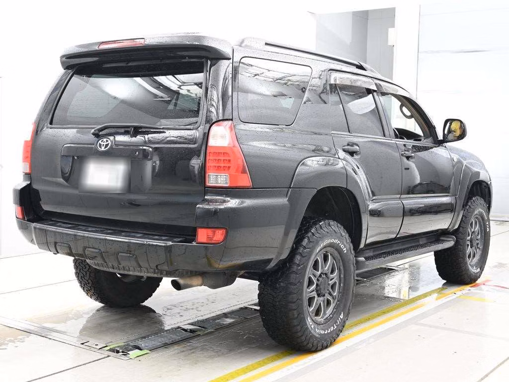 TOYOTA HILUX SURF